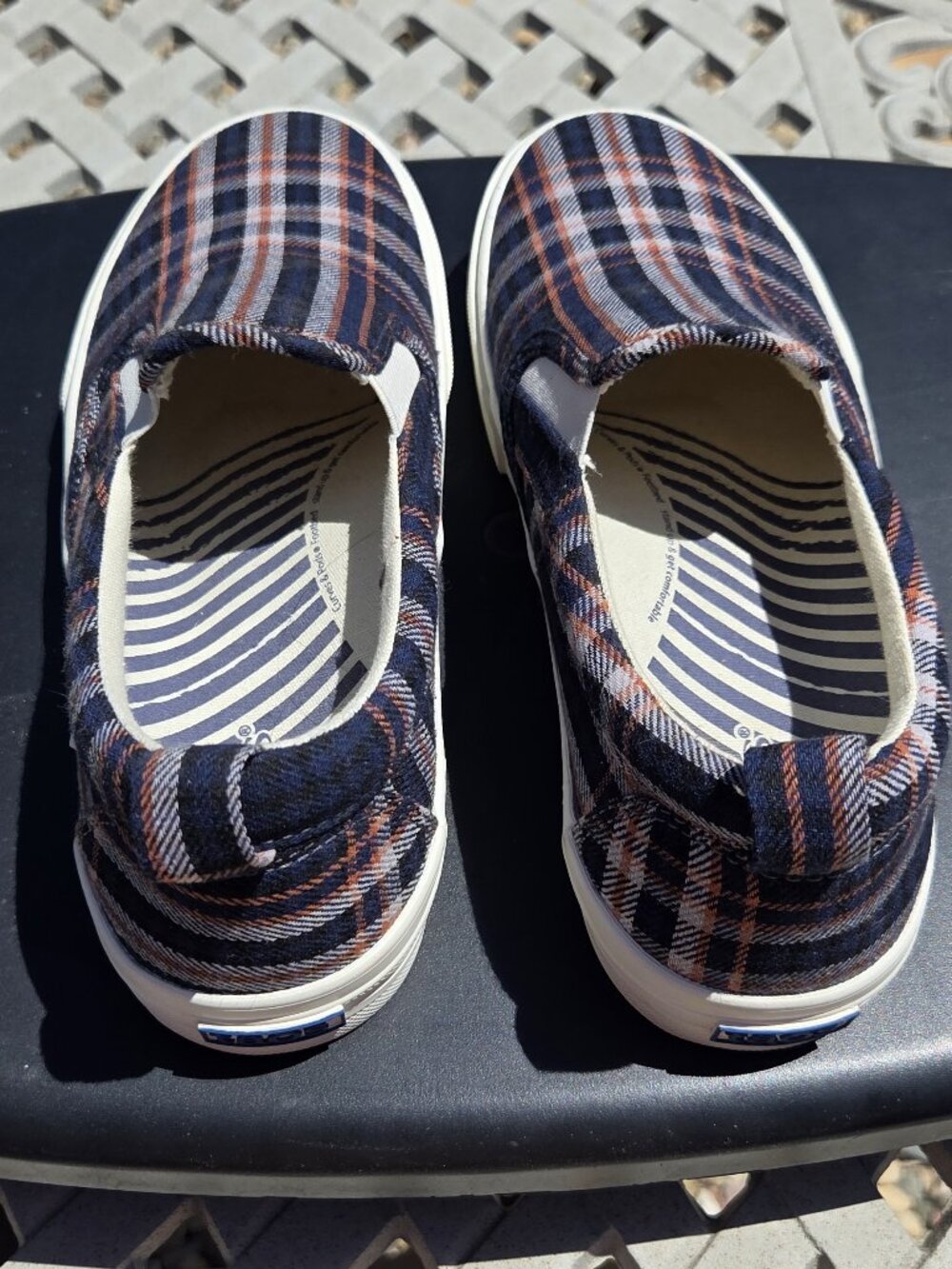 NWOT Taos Women's Sneakers Size 6, Navy and Orange Plaid
